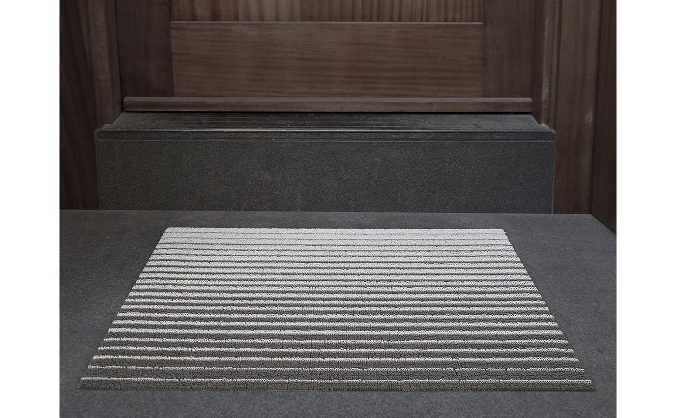 Domino Oak Shag Doormat 18x28