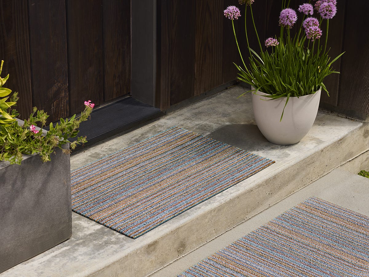 Skinny Stripe Periwinkle Shag Utility 24x36
