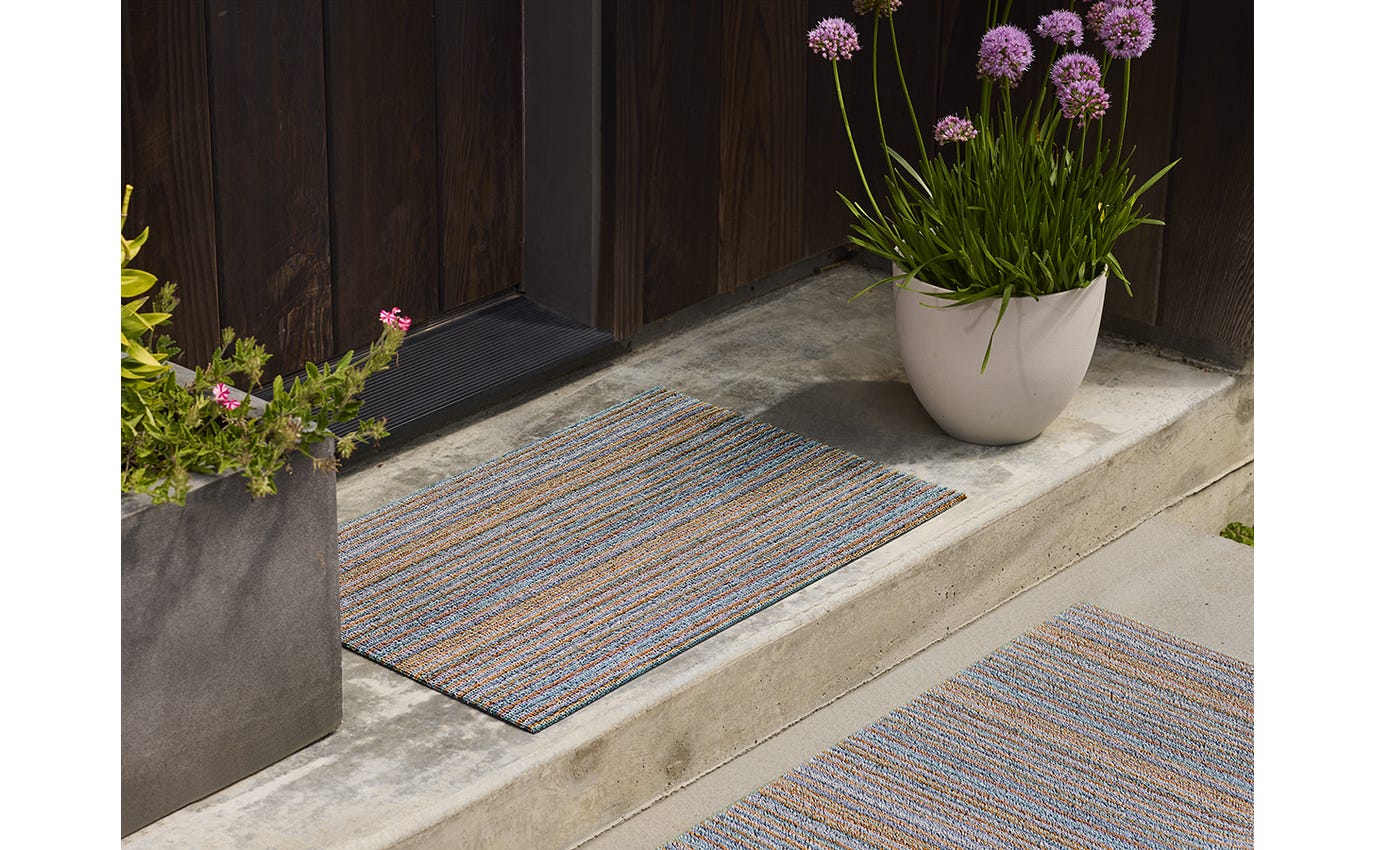 Skinny Stripe Periwinkle Shag Doormat 18x28