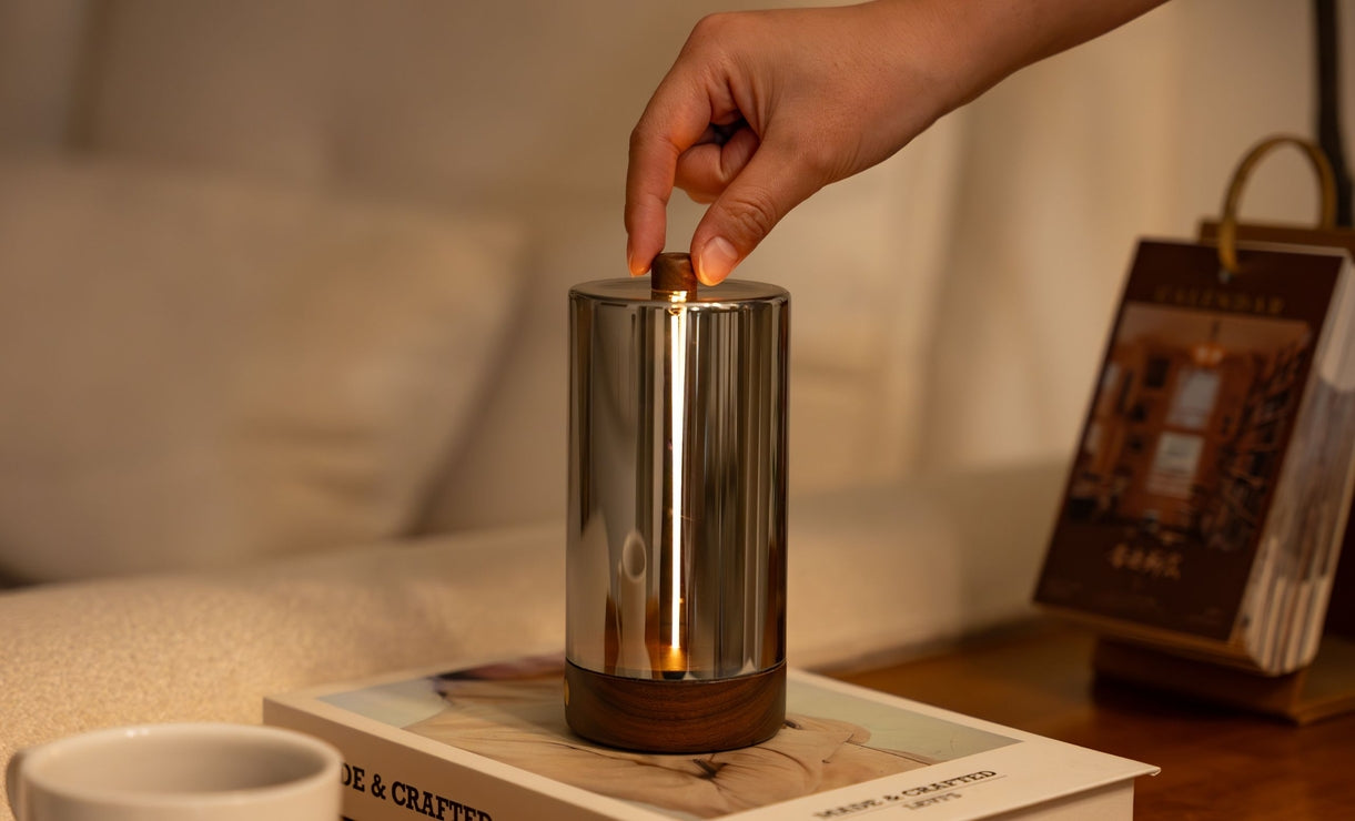 Solis Drift Light, Walnut