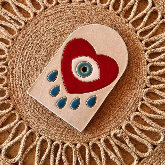 Eye Heart Ceramic Wall Hanger, Medium