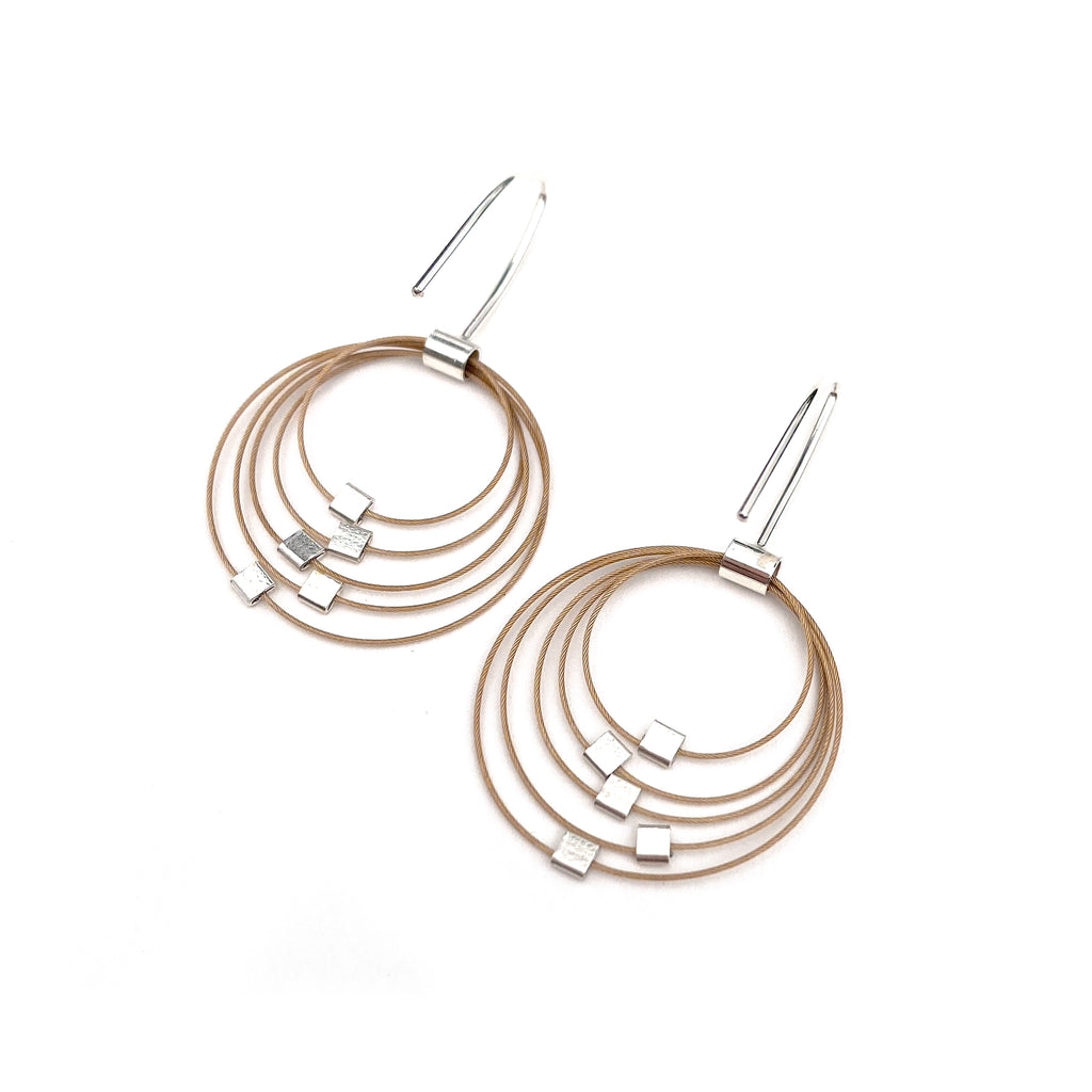 Grad Circle Hooks, Gold + Silver