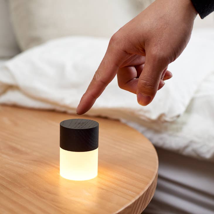 Lemelia Light, Black