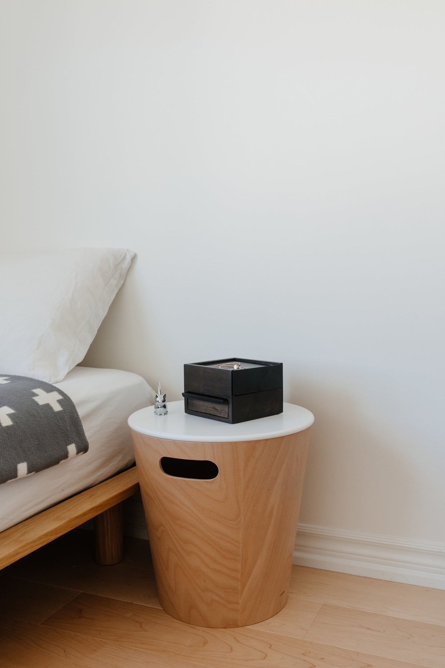 Stowit Mini Jewel Box Black-Walnut