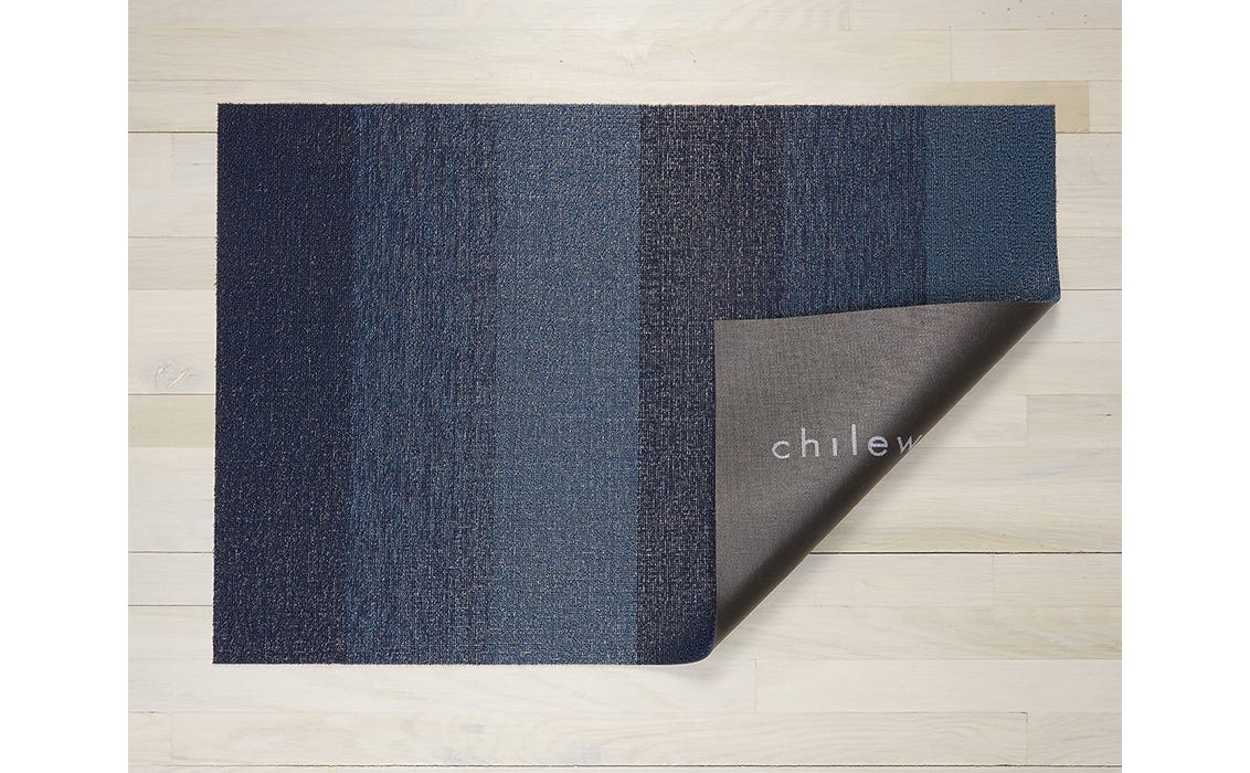 Marbled Stripe Bay Blue Shag Utility 24x36