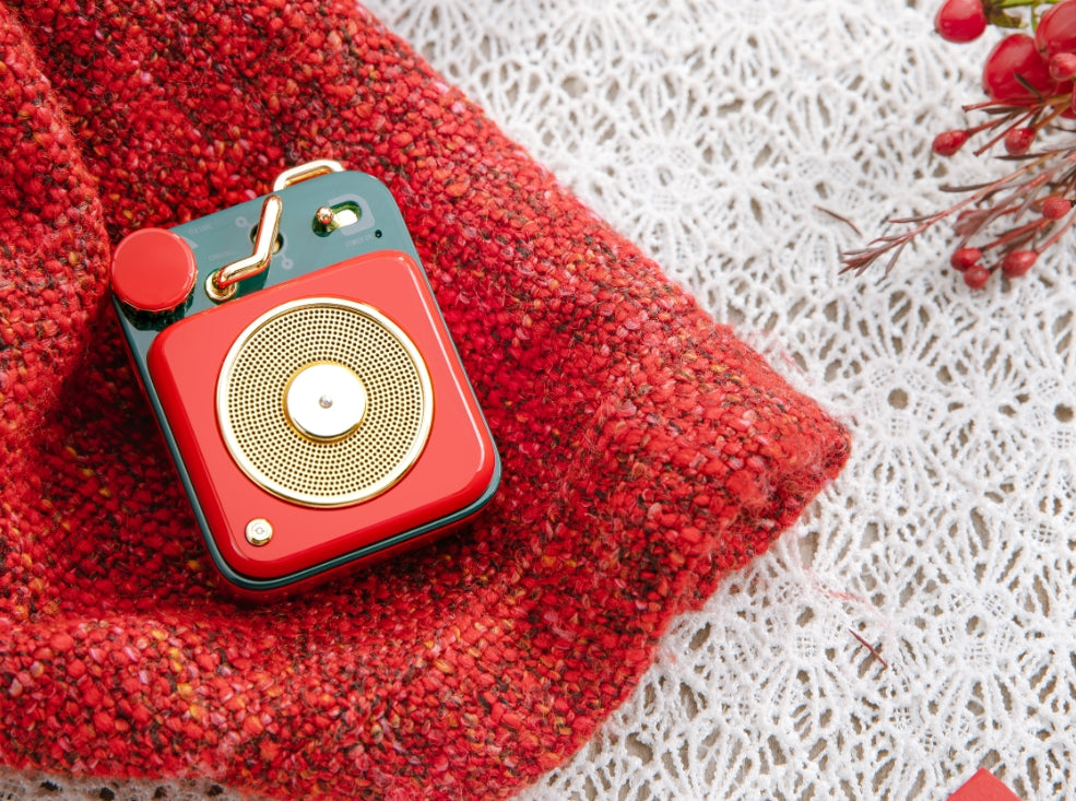 Button Bluetooth Speaker, Red