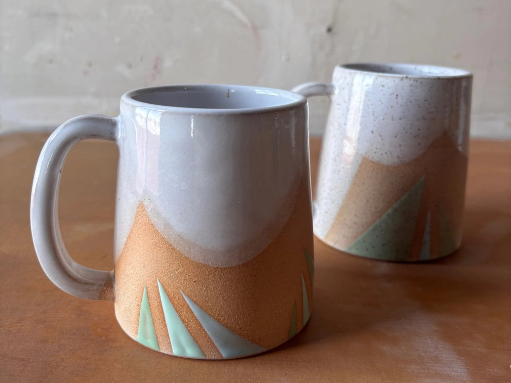 Triangles Geometric Mug - Green