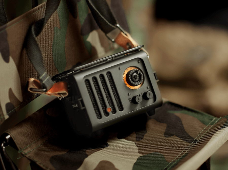Wild Jeep 4WD Bluetooth Speaker + Radio