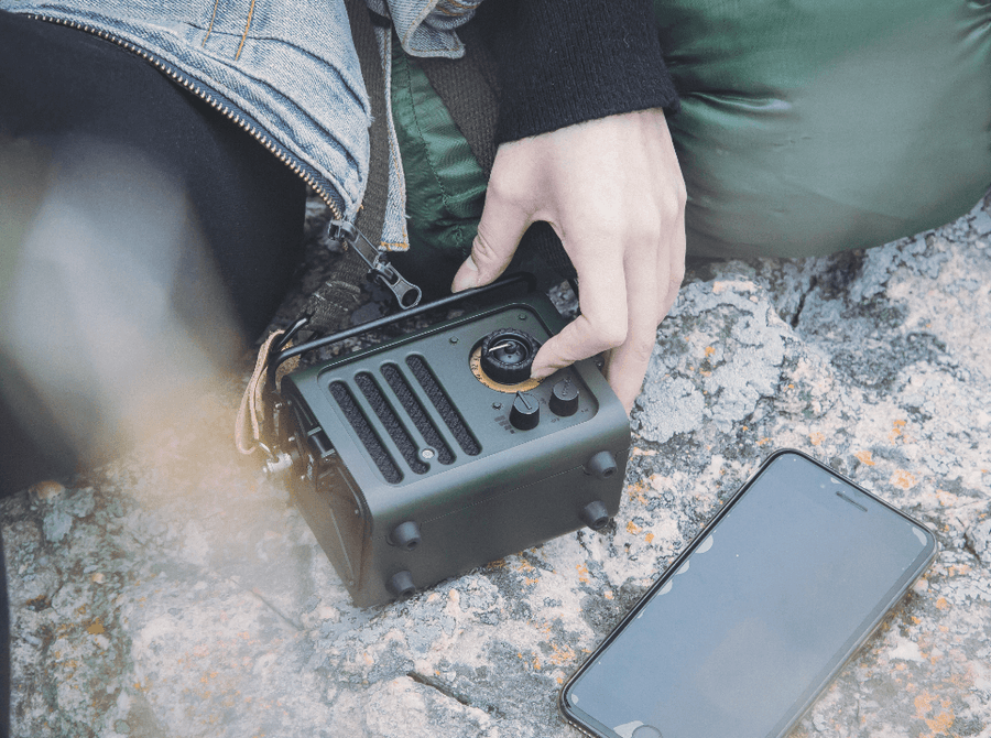 Wild Jeep 4WD Bluetooth Speaker + Radio