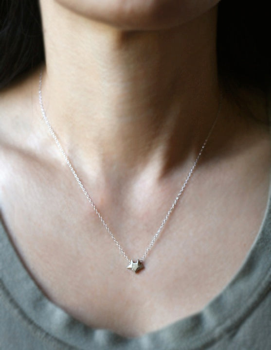 Fox Necklace in Silver w/ Diamonds