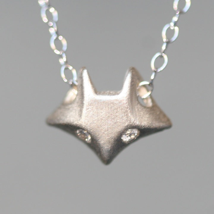 Fox Necklace in Silver w/ Diamonds