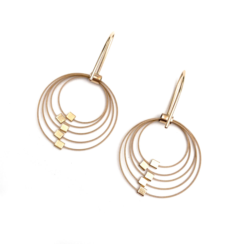 Grad Circle Hooks, Gold + Gold