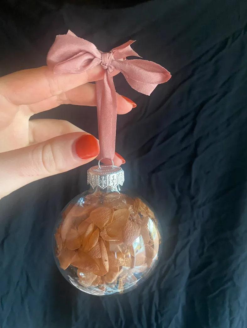 Hot Cocoa Ornament, Round