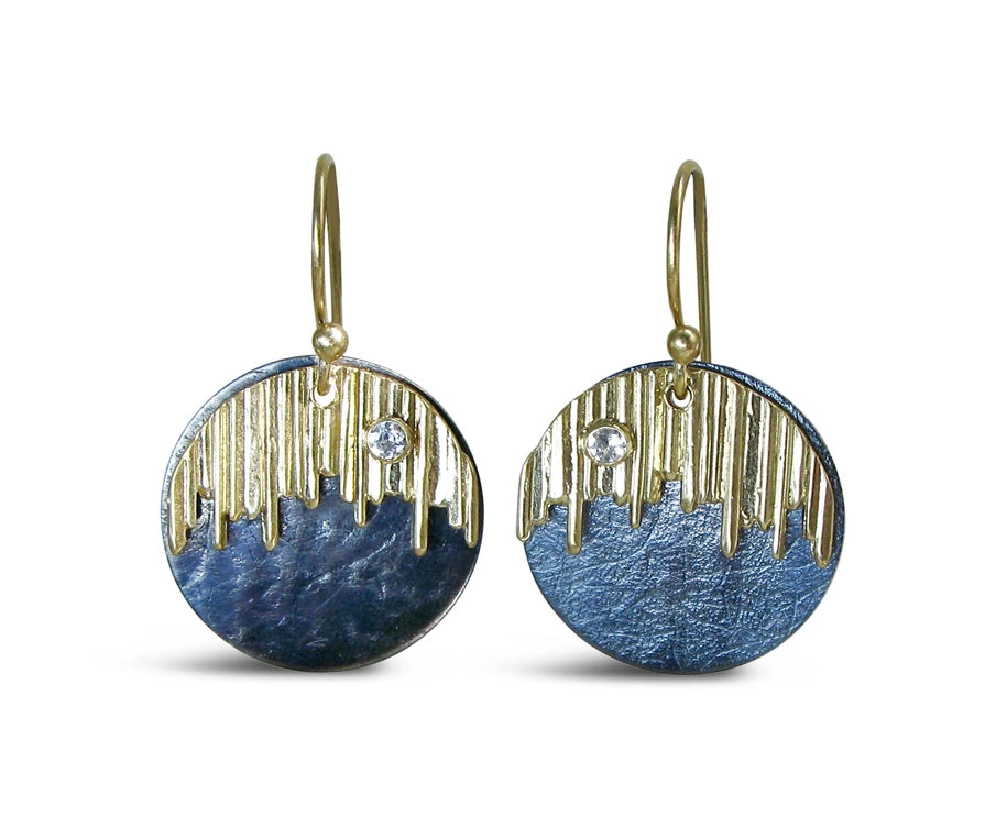 Ribbed Disc Earrings - White Topaz