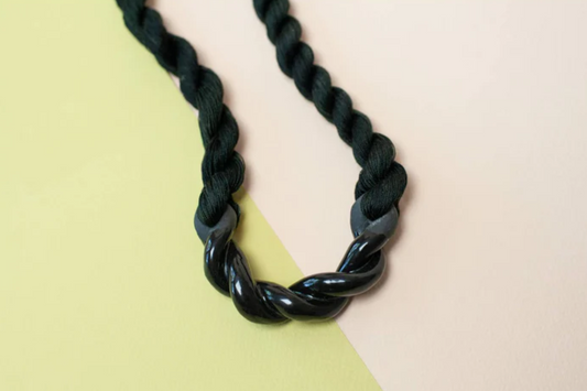 Twist Necklace