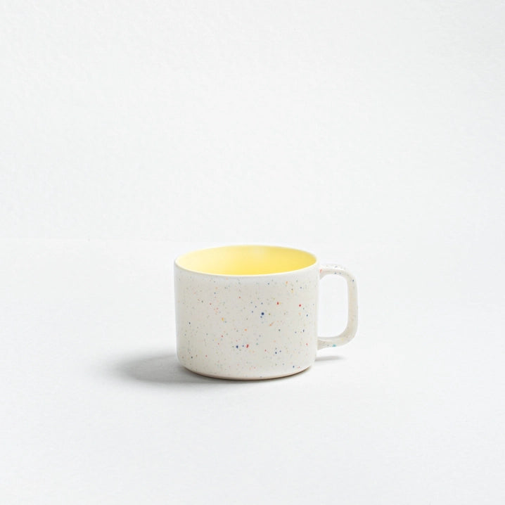 Breeze Party Mug Out - Yellow